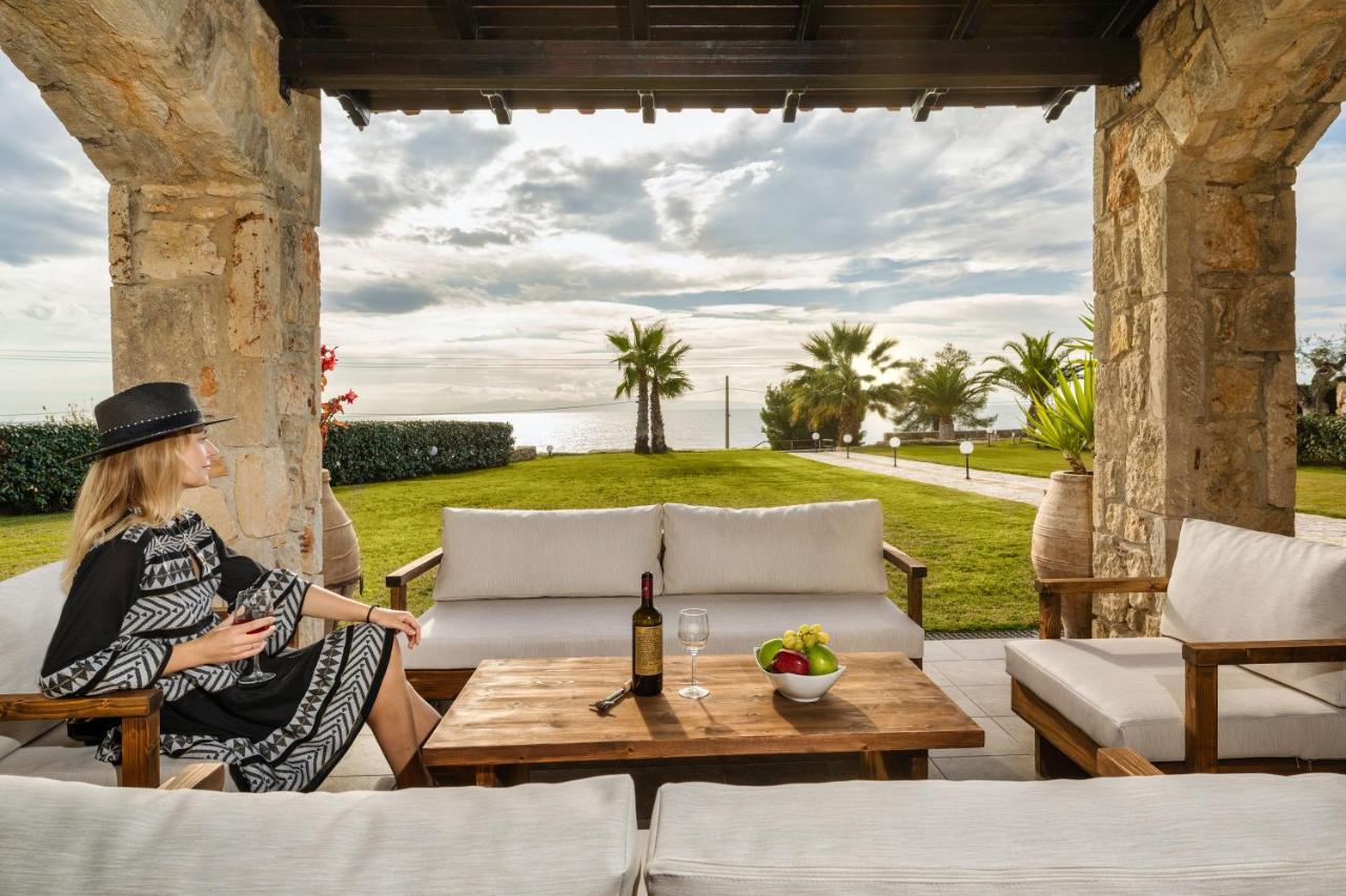 Palmrise Luxury Villas By Travel Pro Services - Nea Skioni Halkidiki Exterior photo